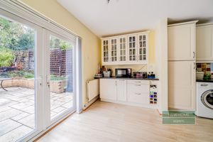 Photo 16- click for photo gallery